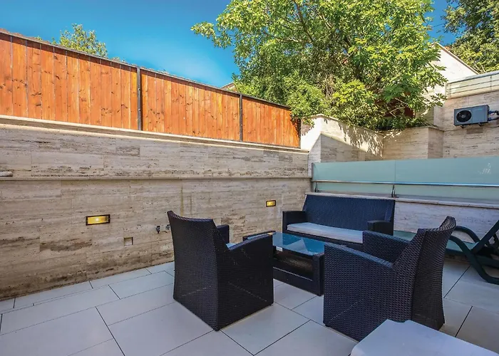 Gorgeous In Lägenhet Crikvenica